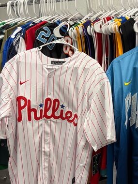 SALE Schwarber Phillies !